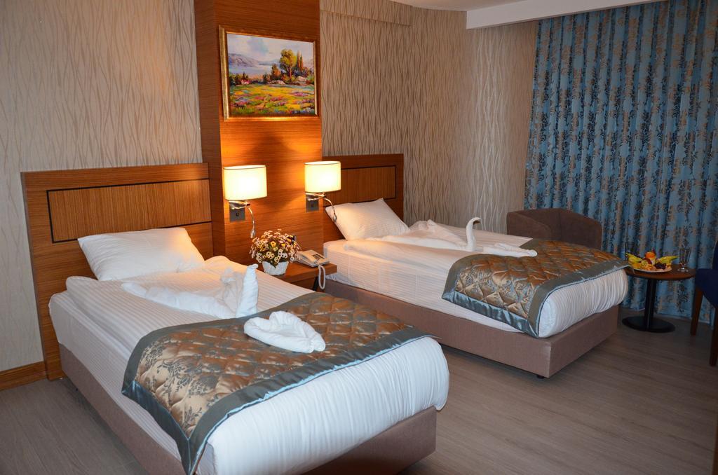 Mirel Hotel Eregli  الغرفة الصورة